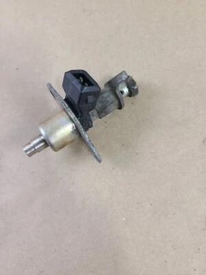 1985 -1988 OEM Toyota MR2 Corolla FX16 4AGE 1.6L Cold Start Injector 23260-16030 - Image 1 of 4