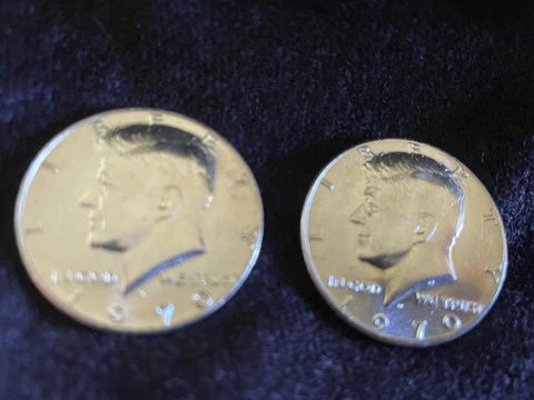 (Lot of 2) 1970-D Kennedy 40% Silver Half Dollar unc Cover