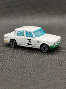 Hot Wheels Alfa Romeo Giulia TI Super 1:64 Diecast Auto - Top Zustand - Bild 1 von 6