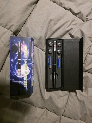 Kit Caza Fantasmas Paranormal Verde 6n1 PLUMA REJILLA 5mw CAJA DE REGALO DE LUJO LOTE INCLUIDO Foto 1 de 4