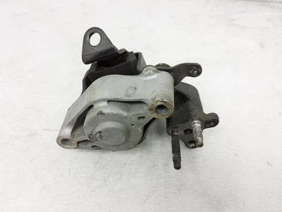 Montaje motor derecho pasajero Toyota Prius 2004-2009 12305-21190 Foto 1 de 4