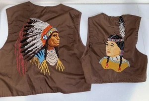 Vintage Art To Wear Kreuzstich Westen Indianer Figuren braun - Bild 1 von 17