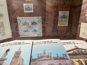 2025 Serie Folder Filatelici Basiliche Personalizzati con Foglietti Annullati - Foto 1 di 22