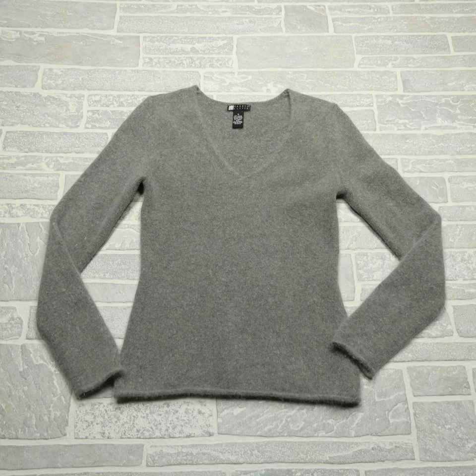Suéter Carole Pequeño Talla S/M Mezcla de Lana Angora Gris Cuello en V Manga Larga Suave Foto 1 de 4