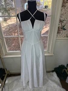White Dress NWOT Medium - Picture 1 of 11