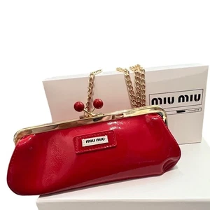 Bolso sin asas bandolera Miu Miu rojo nuevo en caja - Imagen 1 de 7
