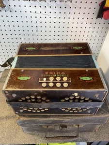 HOHNER ERIkA CLUB MODELL C-F 8 BASS Accordion RARE 1935 year In Original Case - Picture 1 of 24