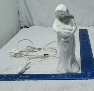 House of Lloyd 1988 Mother Mary Madonna Jesus Night Light Porcelain 9" tall - Picture 1 of 7