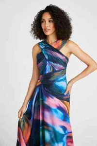 795 $ Theia Stacy Neckholder-Kleid | leuchtende Flügel | 16 - Bild 1 von 16
