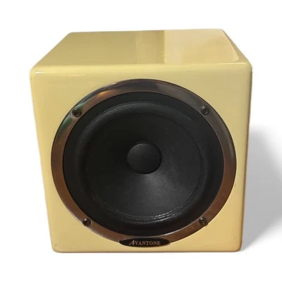 Avantone Pro Active MixCube Powered Mini Reference Monitor, Retro-Cream Color - Image 1 of 4