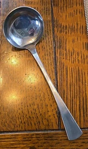 Reed Barton NARVIK Rebacraft Ladle Stainless Steel Made In Japan. EUC - Picture 1 of 8