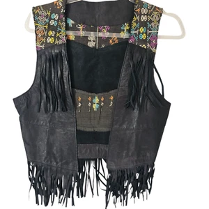 Leather Fringed Vest Ikat Ethnic Pattern Size Small Artisan Handmade Black Boho - Bild 1 von 9