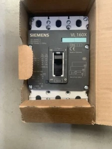 Interruttore automatico Siemens 3LV1716-1DE36-0AA0 - Foto 1 di 2
