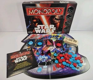 Monopoly Star Wars Juego de Mesa Disney Hasbro 2-4 Jugadores Completo Con Figuras - Imagen 1 de 7