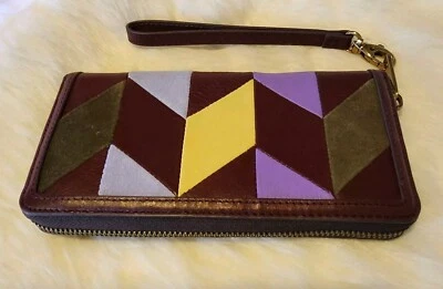 Cartera Muñequera Fossil Logan Patchwork Cuero Cremallera Alrededor Borgoña NUEVA SIN ETIQUETAS RFID Foto 1 de 4