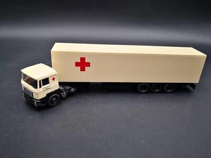 AWM MAN F90 Rotes Kreuz Sattelzug *Vi396-10-0333 - Picture 1 of 3