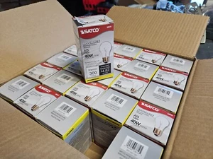 Satco S3810 Warm White Light 40A15 CLEAR BOXED 130V Pack Of 25 - Picture 1 of 8