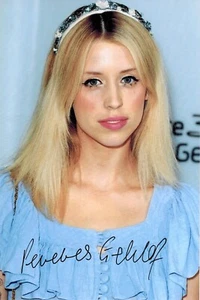 PEACHES GELDOF - Original handsigniertes Autogramm auf Foto 13x19 (1082) - Bild 1 von 3