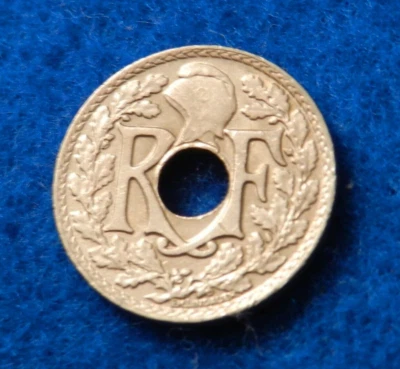 1937 France 5 Centimes - Nice Coin - See Pictures - Image 1 of 2