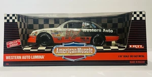 1995 ERTL American Muscle Darrell Waltrip #17 WESTERN AUTO Chevy Lumina 1:18 - Picture 1 of 12