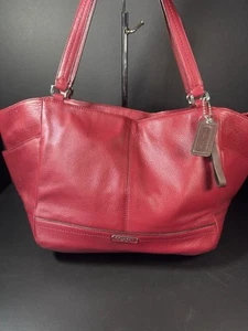 Coach Red Pebbled Leather F23284 Handbag Purse large Great condition! - Picture 1 of 9