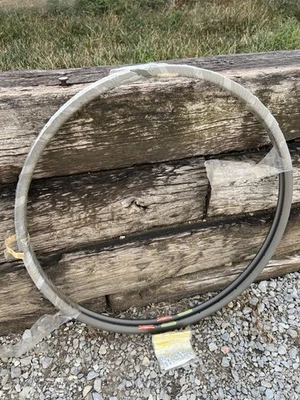 Nuevo de Lote Antiguo ARAYA Aero 1 Par de Arandelas Tubulares Super Duras Anodizadas 700C 32H Foto 1 de 4