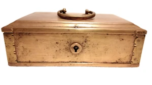 Beautiful Colonial brass betel nut stash box well made - Picture 1 of 16