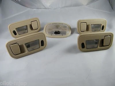 2000 FORD WINDSTAR OEM (5) ПОТОЛОЧНЫЕ КУПОЛЬНЫЕ СВЕТИЛЬНИКИ И КРЮЧКИ 3 ОТЛИЧНАЯ ФОРМА 2 НА ЗАПЧАСТИ - Изображение 1 из 4