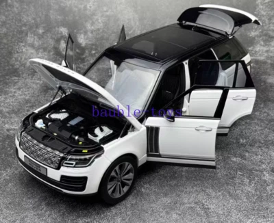 LCD 1:18 White 2020 Range Rover SVA SUV Sports Model Diecast Collect Car - Image 1 of 4