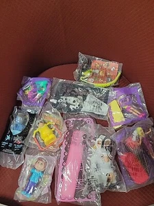 McDonalds und Burger King Happy Meal 10 Stück VERSIEGELT NEU NOS - Bild 1 von 11