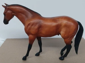 Breyer Model Horses Vintage Bay Sire Rugged Lark Quarter Horse #450 - Picture 1 of 9