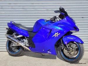Honda CBR1100 XX Super Blackbird - Picture 1 of 15