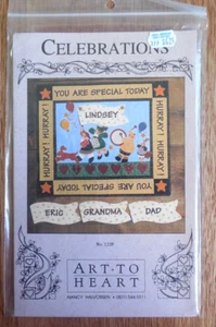 NUOVO Art to Heart "Celebrazioni" Applique Trapunta da Parete Modello da Appendere a Parete - Foto 1 di 3