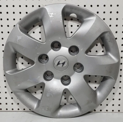 (1) OEM 07-10 Hyundai Entourage 16" Hubcap / Wheel Cover 5558 52960-4J100 Ent1 - Image 1 of 4
