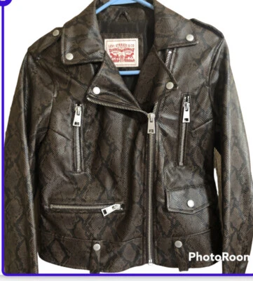 Jaqueta de motociclista Levi's feminina couro sintético marrom estampa de pele de cobra tamanho XS - Imagem 1 de 4