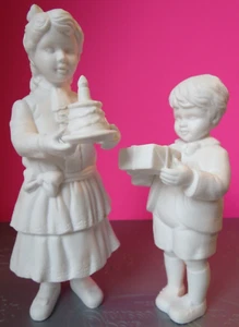 Dept 56 Silhouette Treasures Un regalo para ti - Imagen 1 de 8