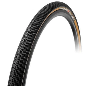 Tufo Tyre Speedero Gravel - 700 x 40C - Tubeless Ready Foldable - Black / Beige - Picture 1 of 1