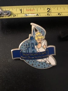 Disney Pin Happiest Celebration On Earth Cinderella 2005, New - Picture 1 of 2