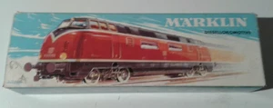MÄRKLIN H0 Kompletter Zug V-200 + 3 Personenwagen 4002+Gepäckwg. m. Schlusslicht - Bild 1 von 14