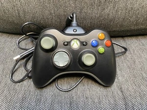 Microsoft XBox 360 Wired Controller Black Grey OEM w/ Breakaway USB Cord - Picture 1 of 3