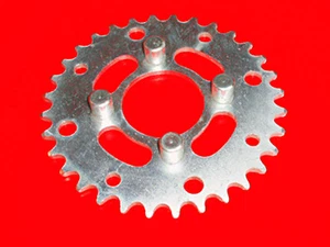 SPROCKET 32T • NOS Aermacchi Benelli Ducati Gilera Broncco Minibike - Picture 1 of 1