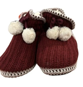 Women's Knit Slipper Moccasin Bootie Size Medium 7-8 NWT Funziez by Silver|Lill - Picture 1 of 36