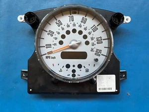 [DD3] BMW Mini One/Cooper/S Speedometer Instrument Gauge Cluster (62116928883) - Picture 1 of 2