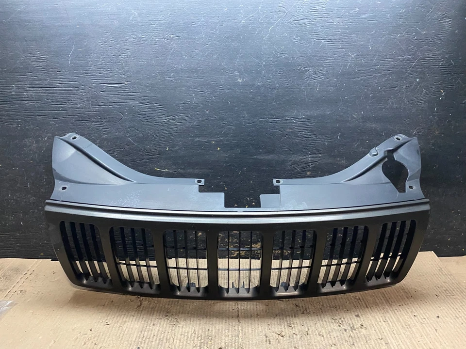 Jeep Grand Cherokee 2008 2009 2010 parrilla superior delantera OEM V4341 GD Foto 1 de 4
