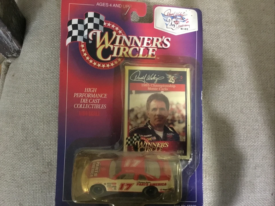 Winners Circle NASCAR 1985 Championship Monte Carlo Darrel Waltrip #17 Diecast