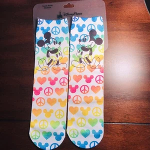 DISNEY PARKS MICKEY MOUSE PEACE/HEART DESIGN YOUTH SOCKS SIZE MEDIUM - Picture 1 of 2