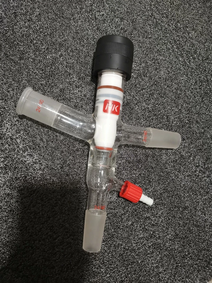  Glass Vacuum Valve Adapter, 24/40 Joints,Use for 75 Degree Distillation Head - Image 1 of 1