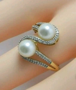 14K Yellow Gold Double White Pearl Ring with Diamond Halo Size 7 - Picture 1 of 4