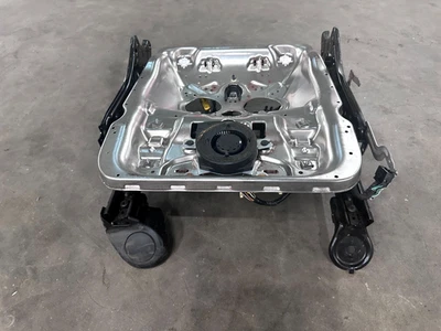 14-21 JEEP GRAND CHEROKEE FRONT LEFT LOWER SEAT TRACK FRAME W/ MOTOR OEM LOT3632 Foto 1 de 4