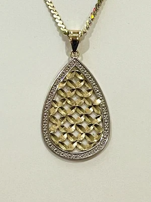 Colar pingente UNOAERRE ouro amarelo 14k corte diamante em forma de pera 6,36 gramas - Imagem 1 de 4